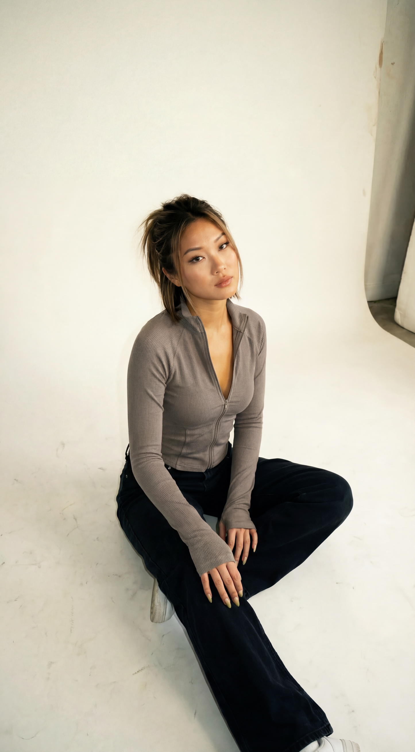 ALIGNED LONG SLEEVE ZIP
